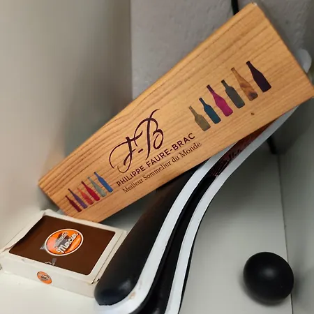 Boutique By * Cassis